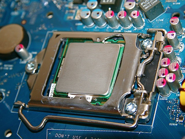 intel_lga1156_3.jpg