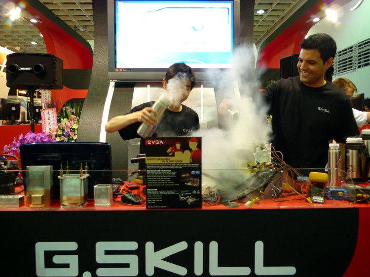 gskill_computex2011_event_2.jpg