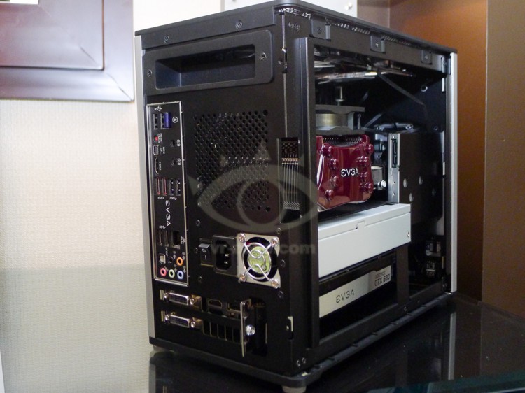 evga_mini-itx_case_3.jpg