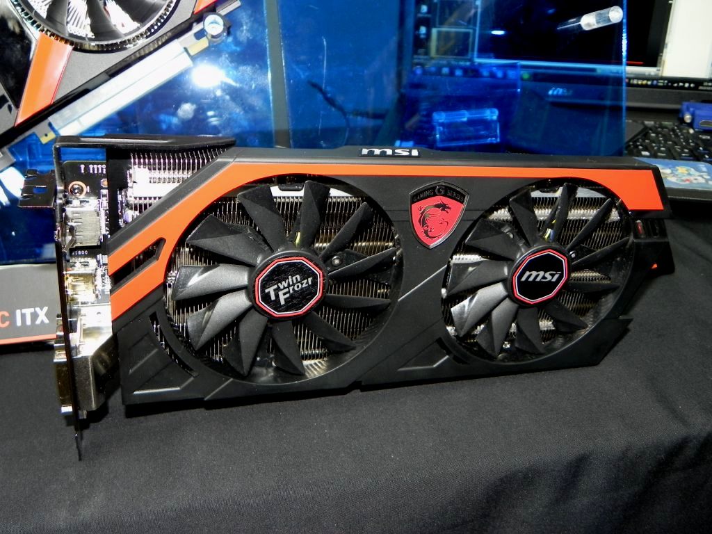 msi_r9_290x_twin_frozr_4s_oc_2.jpg