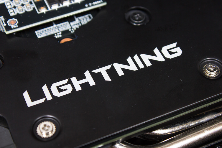 MSI-GeForce-GTX-770-Lightning_7.jpg