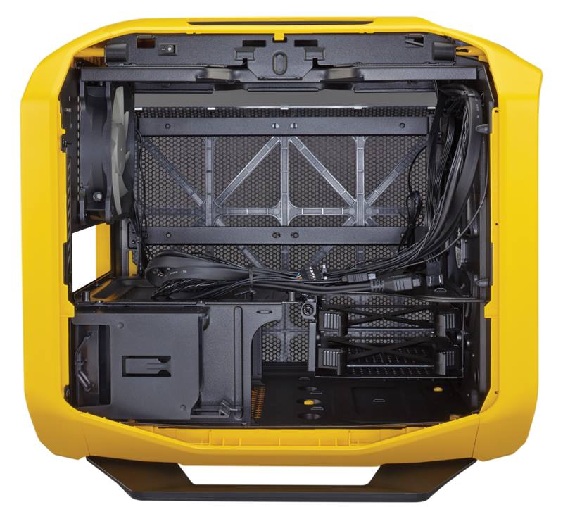 corsair_Graphite_380T_yellow_9.jpg