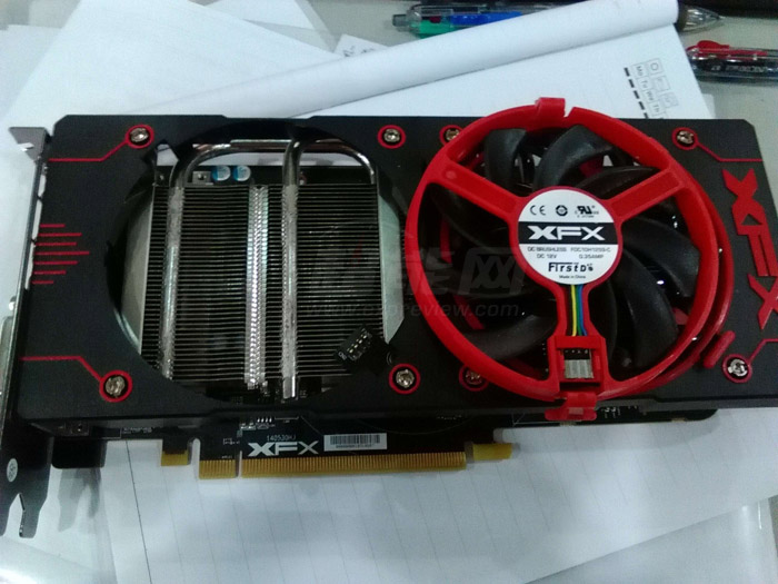 R9380X_02.jpg